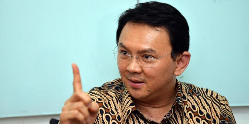 73ahok batik.jpg